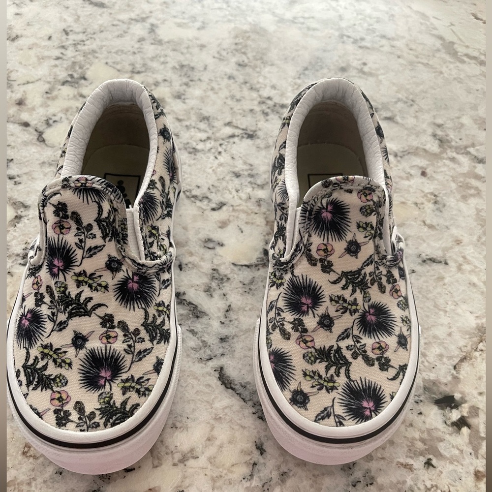 Previously Loved Vans Floral Slip-On Kids Shoes